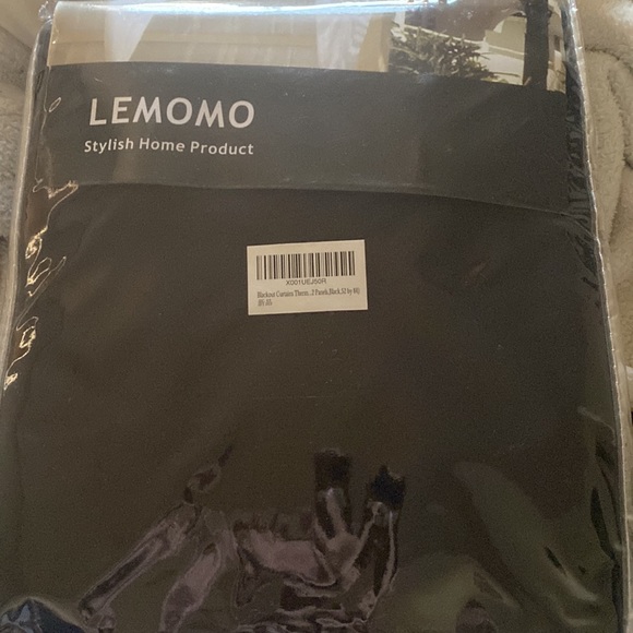 LEMOMO Blackout Curtains 52 x 84 inch I can also sell by 2 or single.